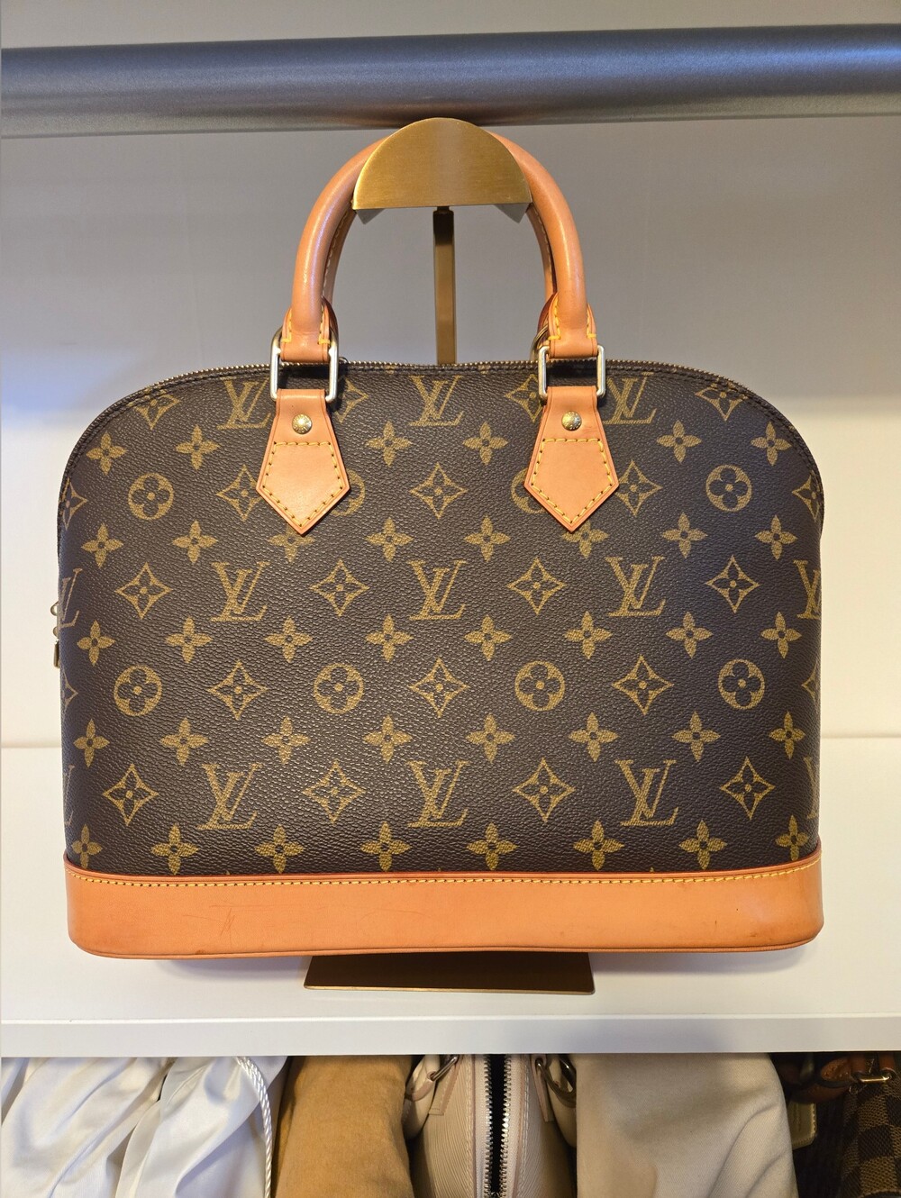 Louis Vuitton Alma